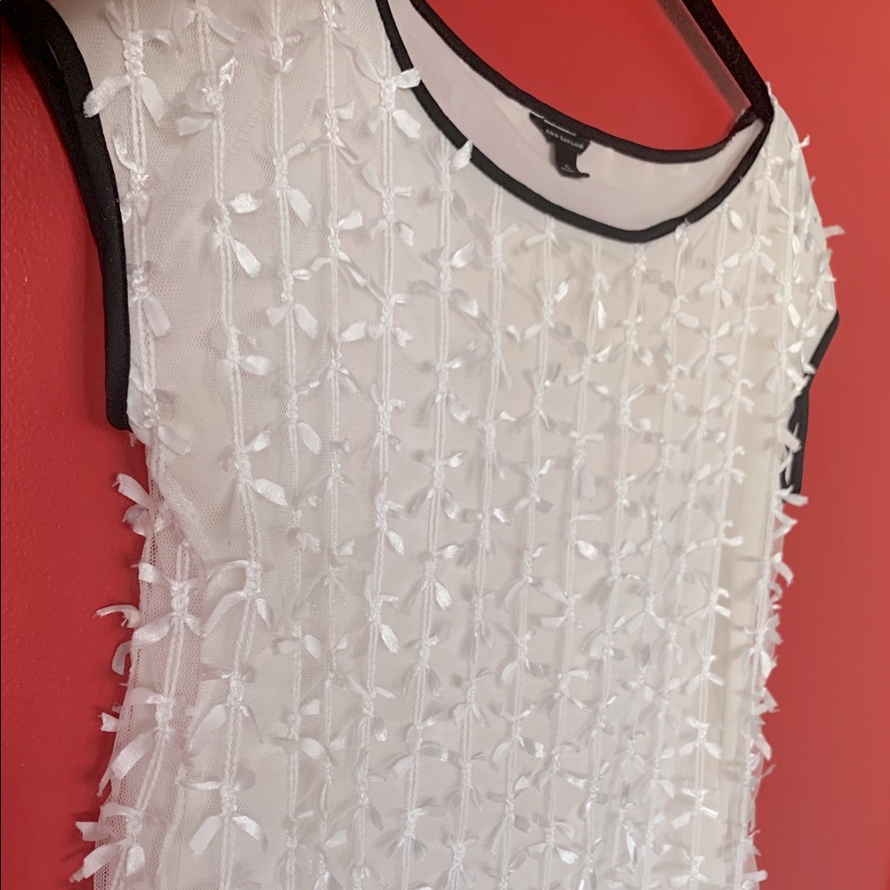 Ann Taylor white blouse. Bow details.